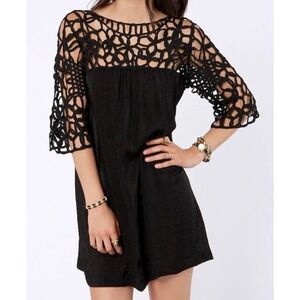 Lulu's Womens Size Medium Black Motown Lattice Web Shift Dress Silk Blend BANGER